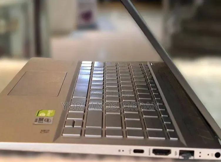 New Laptop HP Pavilion 14 16GB Intel Core i7 SSD 512GB