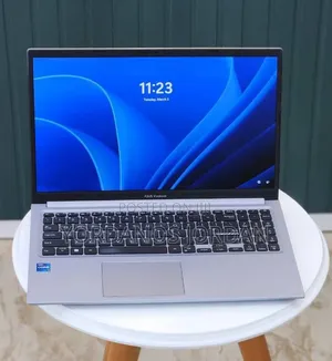 New Laptop Asus VivoBook 15 X510UQ 16GB Intel Core i7 SSD 512GB