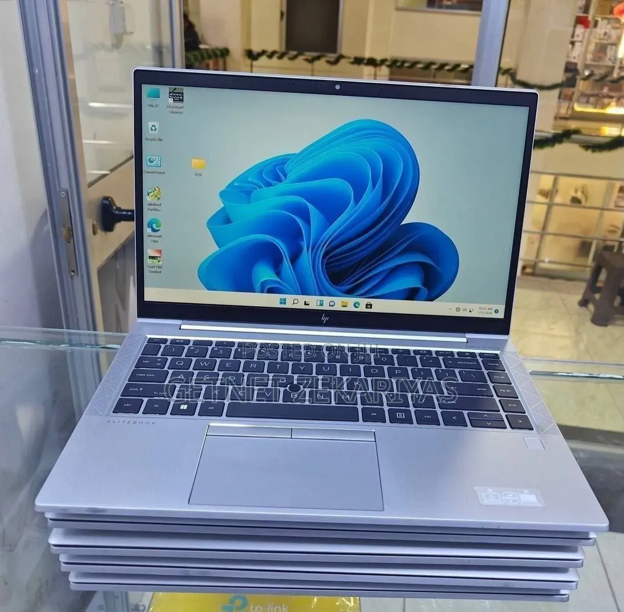 New Laptop HP EliteBook 845 G8 16GB AMD Ryzen 5 SSD 512GB