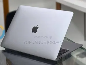 New Laptop Apple MacBook Air 2020 M1 16GB Apple M1 SSD 256GB