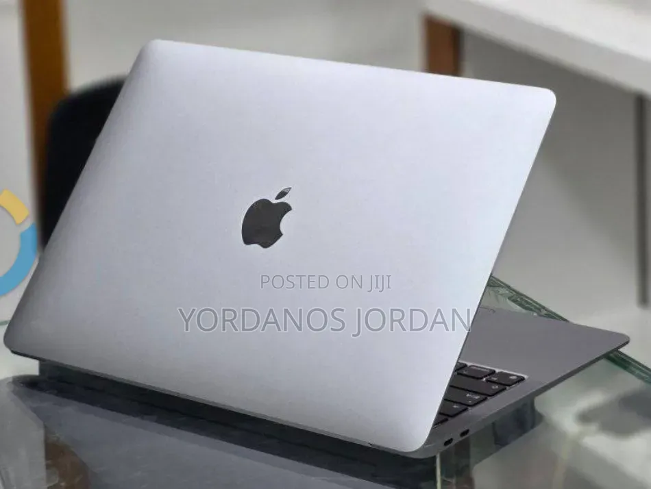 New Laptop Apple MacBook Air 2020 M1 16GB Apple M1 SSD 256GB