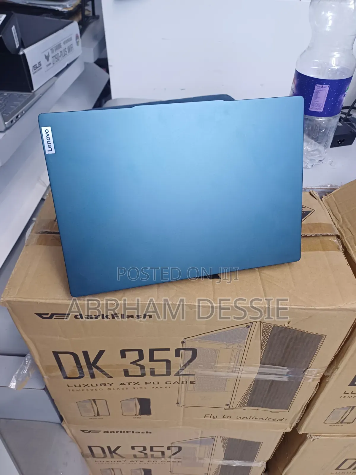 New Laptop Lenovo 16GB AMD Ryzen 7 SSD 512GB