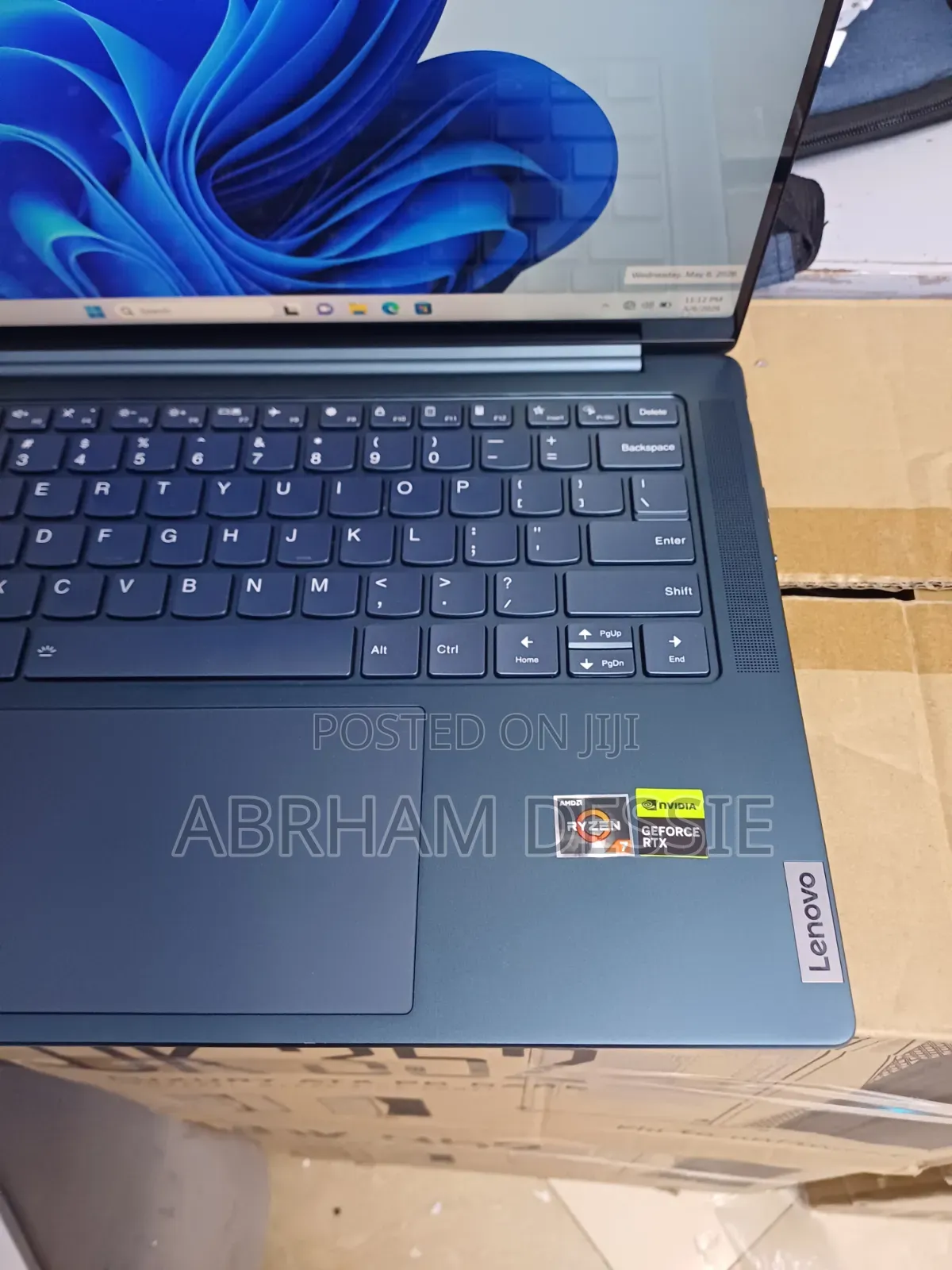 New Laptop Lenovo 16GB AMD Ryzen 7 SSD 512GB