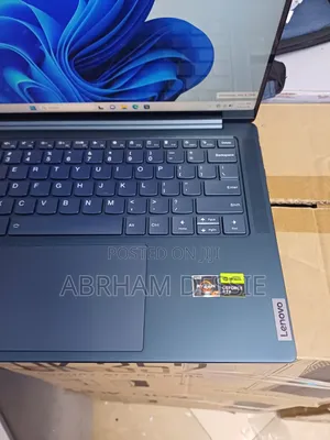 New Laptop Lenovo 16GB AMD Ryzen 7 SSD 512GB