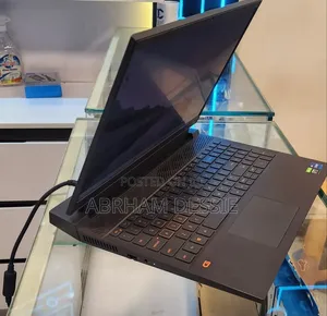 New Laptop Dell 16GB Intel Core i7 SSD 512GB