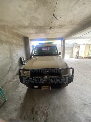 Toyota Land Cruiser 4.5 V8 TD 2016 White