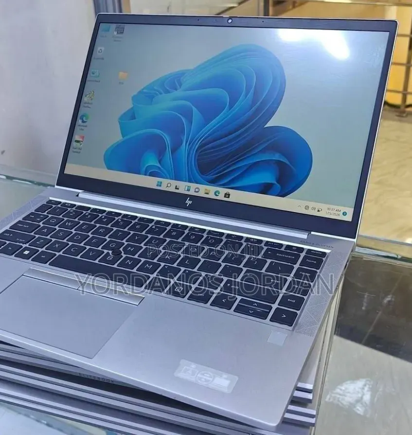 New Laptop HP EliteBook 845 G8 16GB AMD Ryzen 5 SSD 512GB