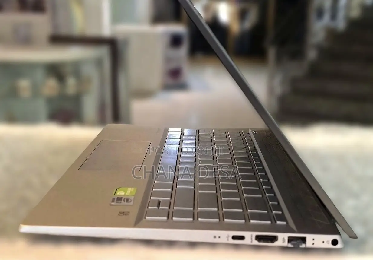 New Laptop HP 16GB Intel Core i7 SSD 512GB