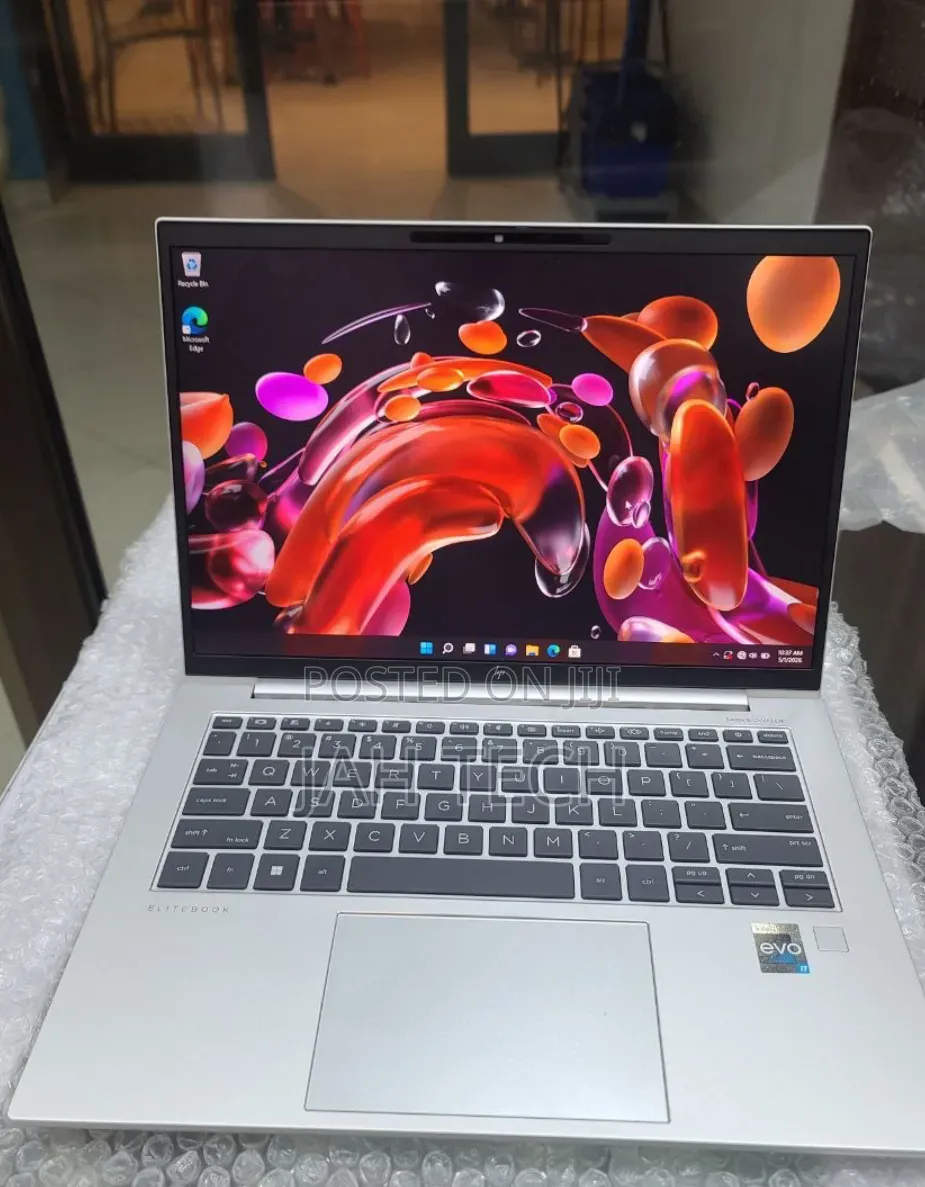 New Laptop HP EliteBook 840 G9 16GB Intel Core i7 SSD 512GB