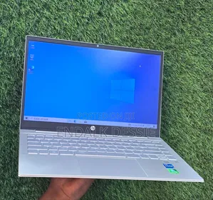 New Laptop HP Pavilion 14 16GB Intel Core i5 SSD 512GB