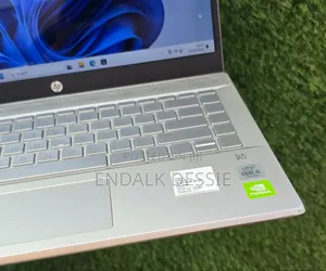 New Laptop HP Pavilion 14 8GB Intel Core i5 SSD 512GB