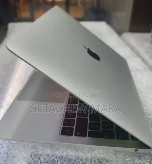 New Laptop Apple MacBook Air 2018 8GB Intel Core i5 SSD 128GB