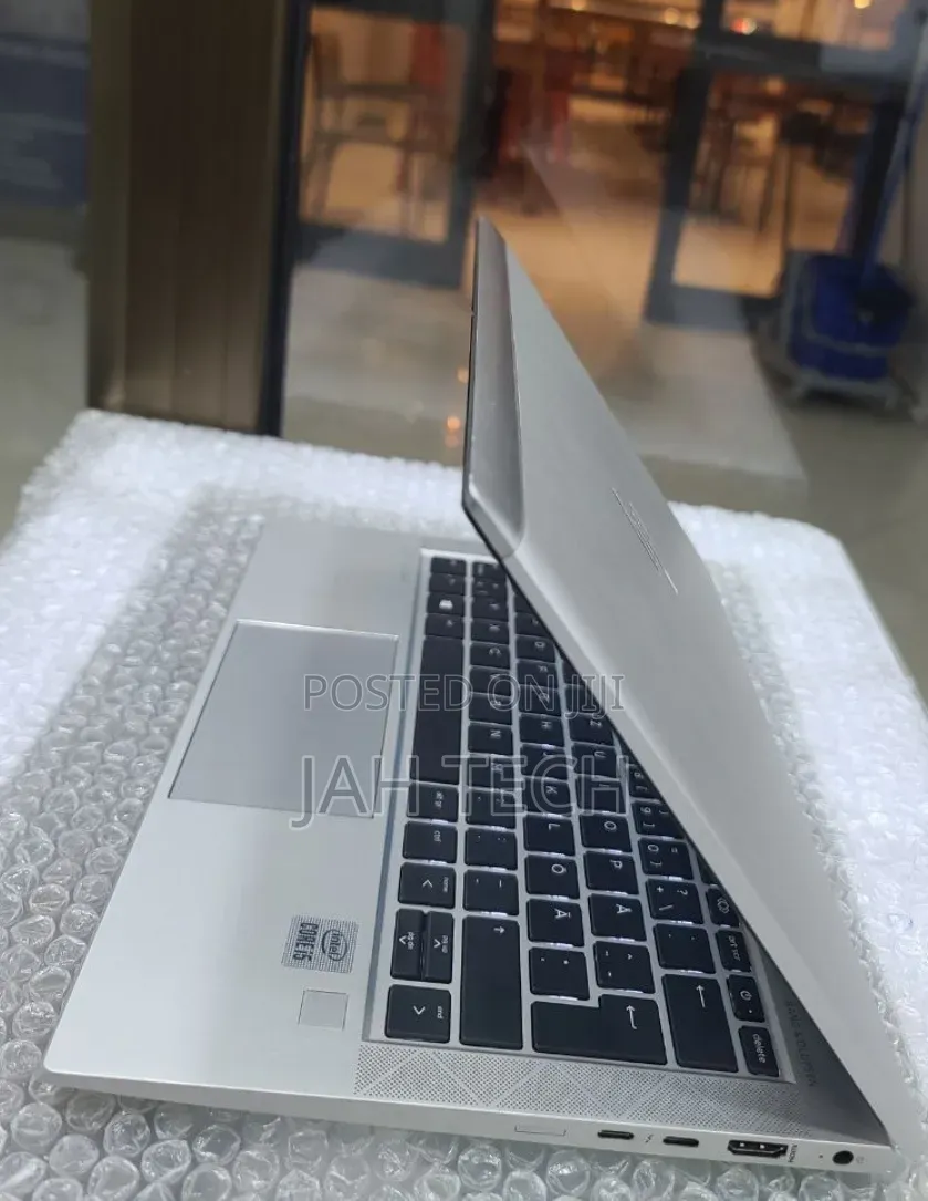 New Laptop HP EliteBook 840 G7 8GB Intel Core i5 SSD 512GB
