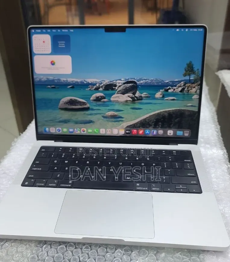 New Laptop Apple MacBook Pro 2021 M1 16GB Apple M1 SSD 512GB