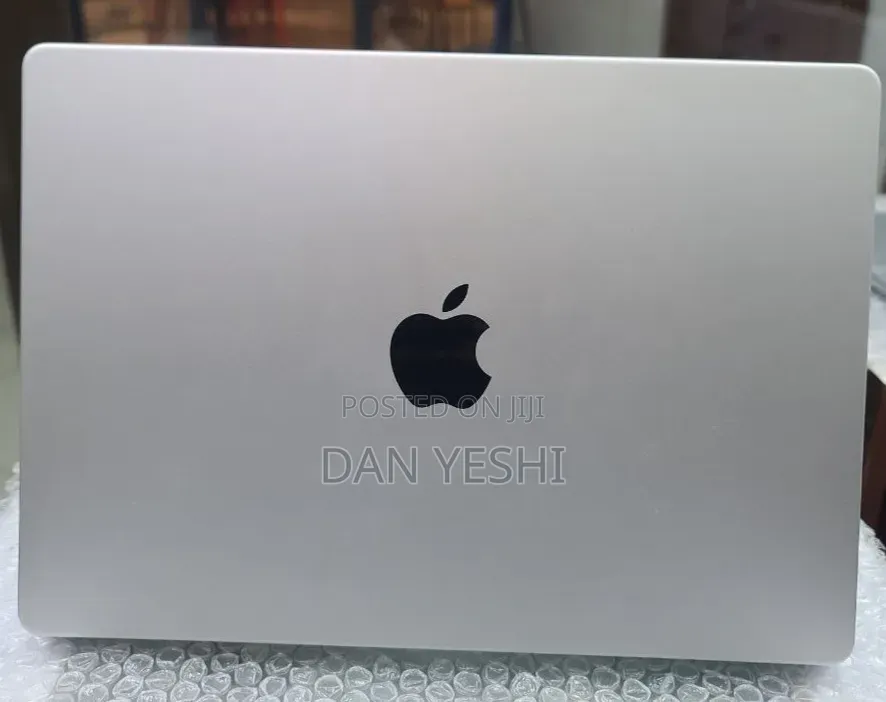 New Laptop Apple MacBook Pro 2021 M1 16GB Apple M1 SSD 512GB