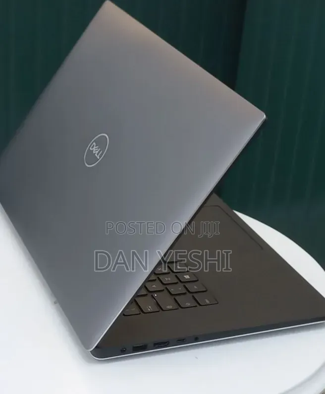 New Laptop Dell Precision 5540 16GB Intel Core i9 SSD 512GB