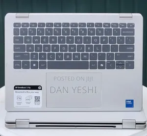 New Laptop HP OmniBook 5 Flip 16GB Intel Core 7 SSD 512GB