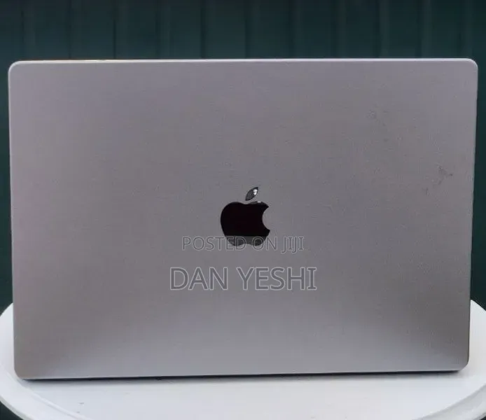 New Laptop Apple MacBook Pro 2021 M1 16GB Apple M1 Pro SSD 512GB
