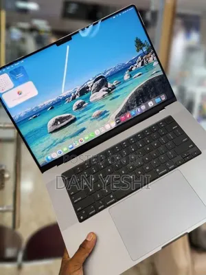 New Laptop Apple MacBook Pro 2021 M1 16GB Apple M1 Pro SSD 512GB