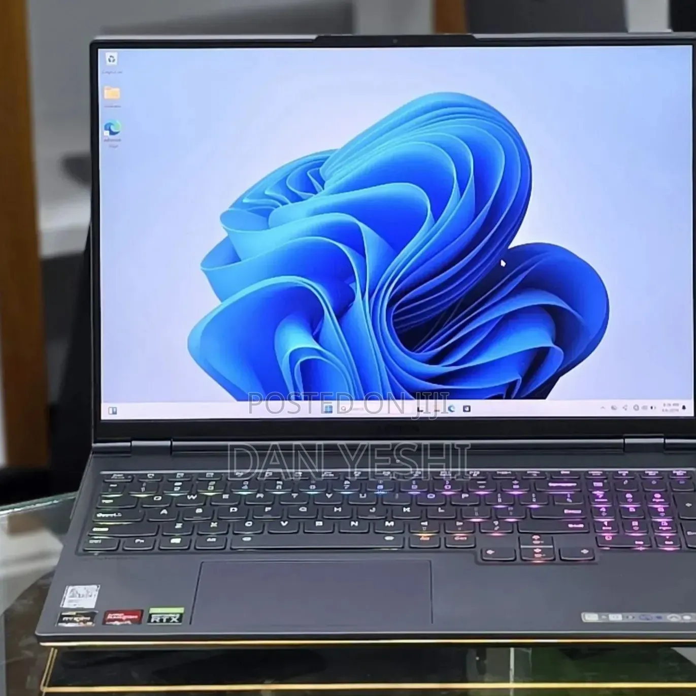 New Laptop Lenovo 16GB AMD Ryzen 9 SSD 1T