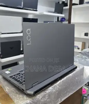 New Laptop Lenovo 16GB AMD Ryzen 5 SSD 512GB