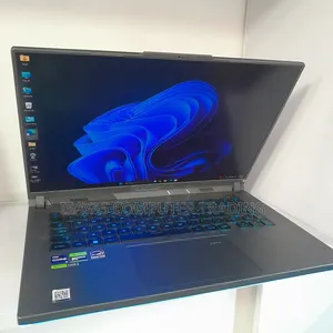 New Laptop Dell Precision 5560 16GB Intel Core i7 SSD 512GB