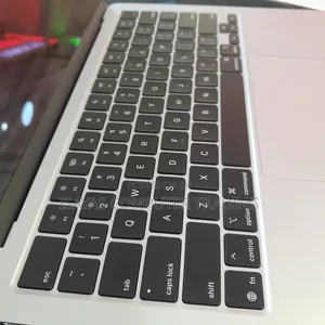 New Laptop Apple MacBook Pro M1 16GB Apple M1 Pro SSD 512GB
