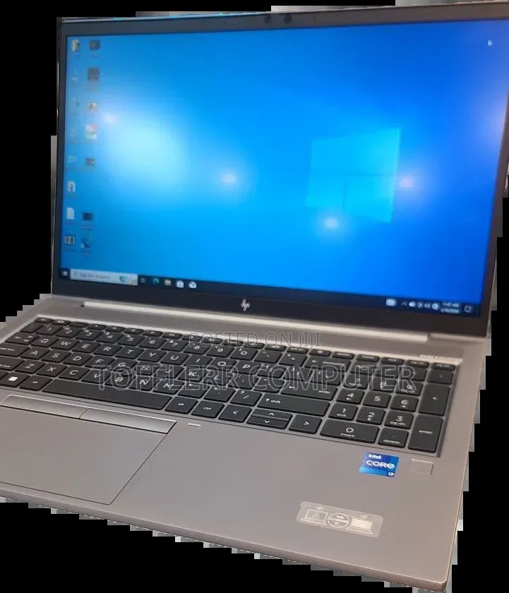 New Laptop HP ZBook Firefly 15 G7 16GB Intel Core i7 SSD 512GB