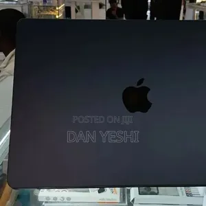 New Laptop Apple MacBook Air 2025 M4 13-inch 16GB Apple M4 SSD 256GB