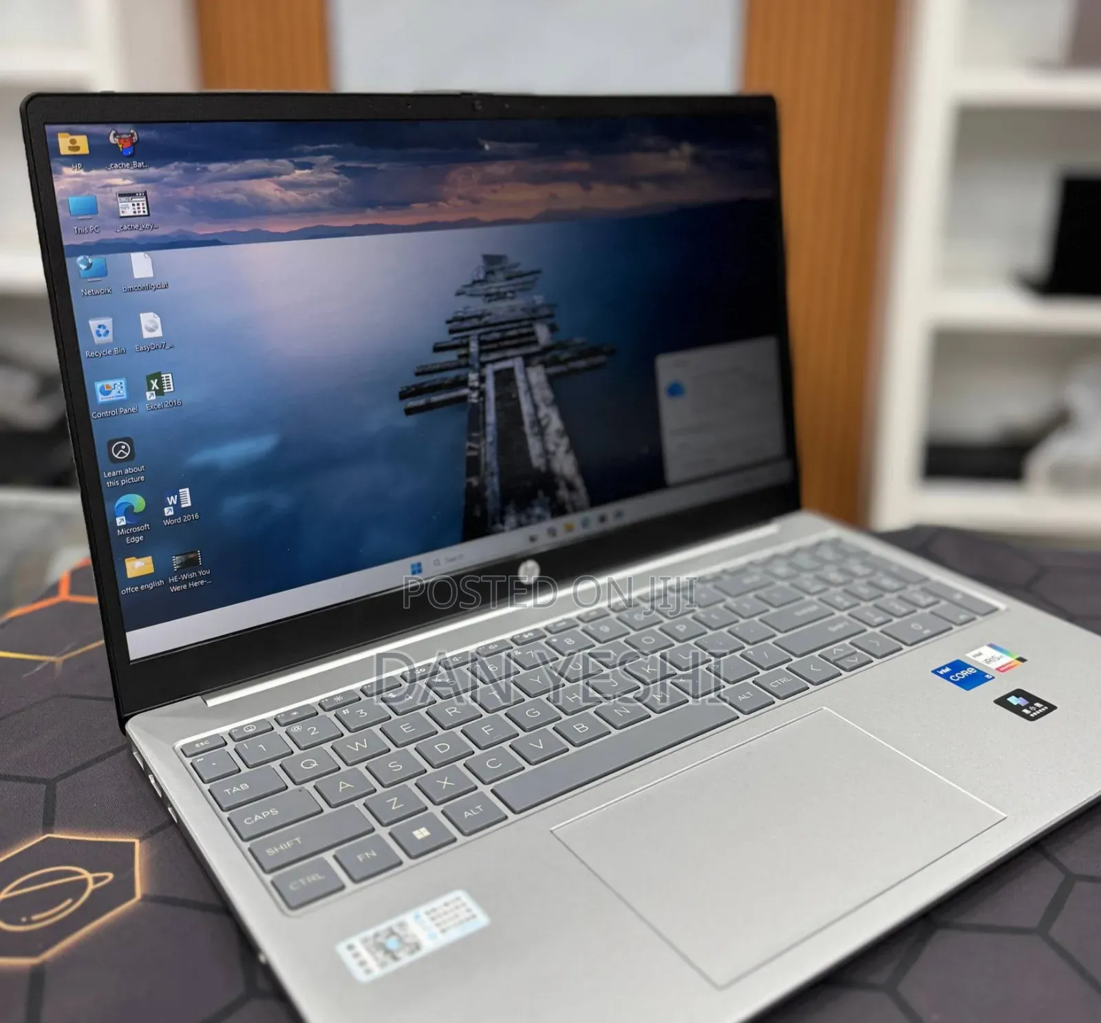 New Laptop HP Stream Notebook 16GB Intel Core i5 SSD 1T