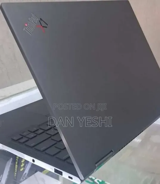 New Laptop Lenovo ThinkPad X1 Yoga 16GB Intel Core i7 SSD 512GB