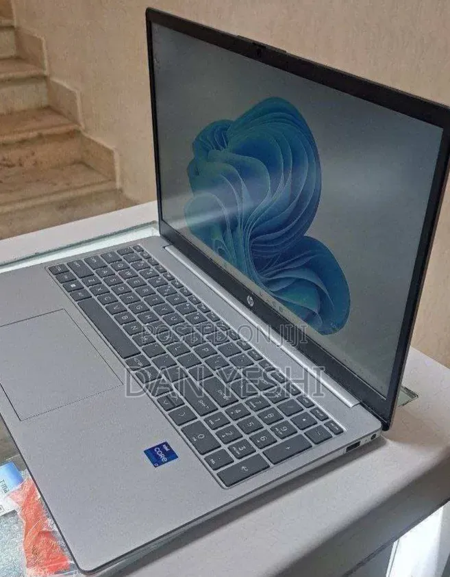 New Laptop HP Stream Notebook 16GB Intel Core i7 SSD 1T