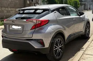 Toyota C-HR 2017