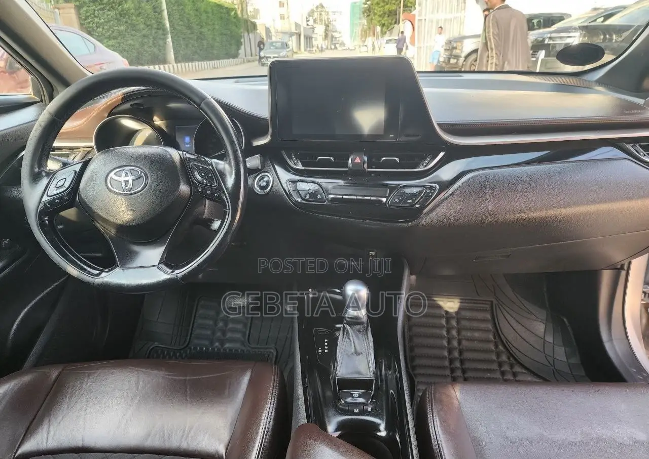Toyota C-HR 2017