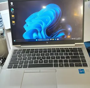 New Laptop HP EliteBook 840 G8 16GB Intel Core i5 SSD 512GB