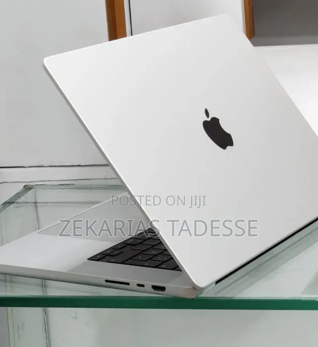 New Laptop Apple MacBook Pro 2021 M1 16GB Apple M1 SSD 512GB
