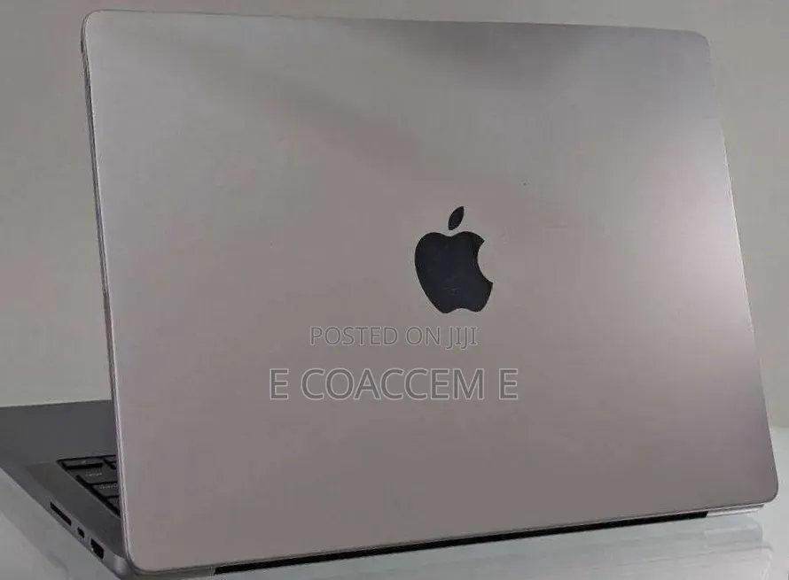 New Laptop Apple MacBook 16GB SSD 512GB