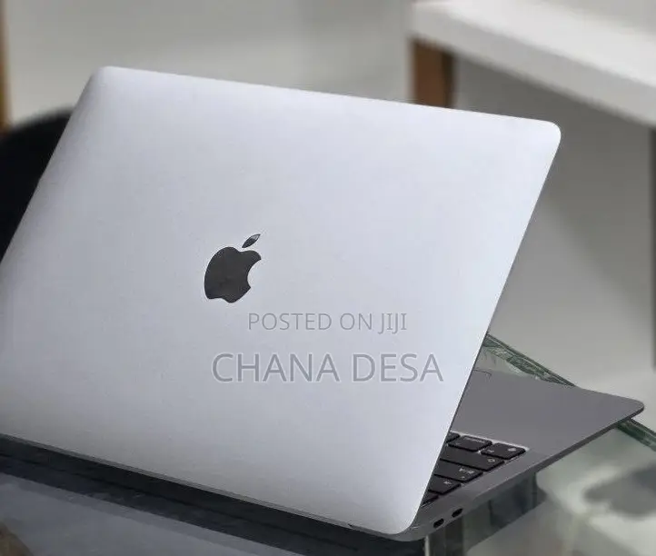 New Laptop Apple MacBook Air 2020 M1 8GB Apple M1 SSD 256GB