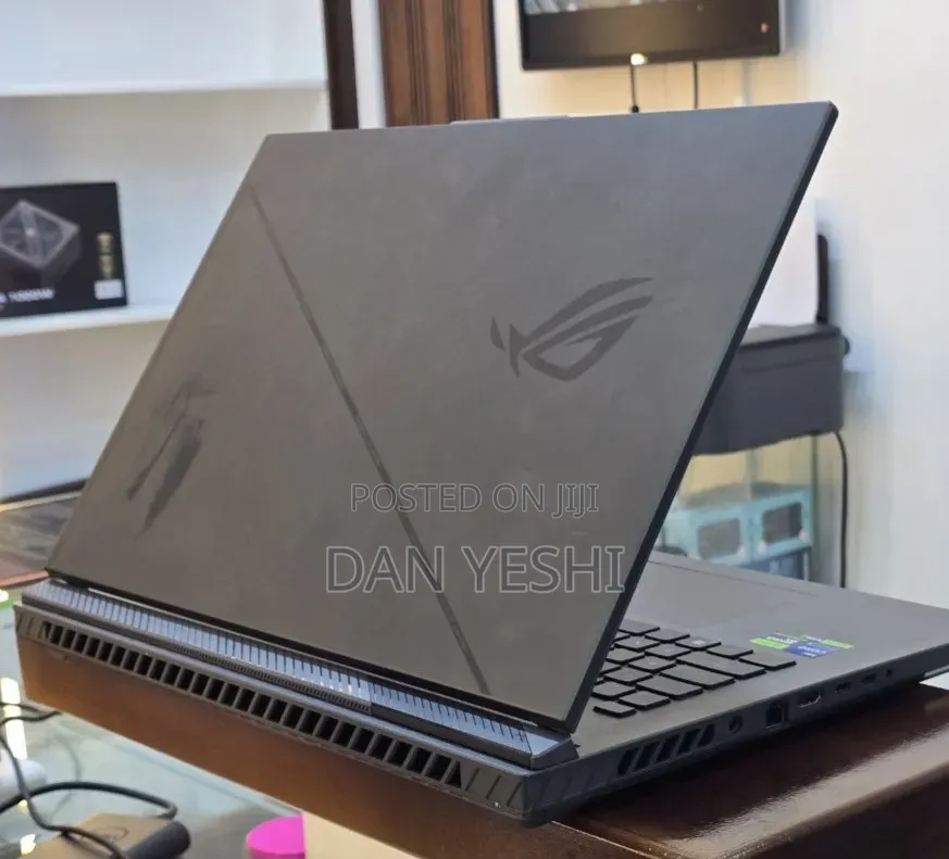 New Laptop Asus 40GB Intel Core i9 SSD 1T