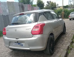 Suzuki Swift 2022
