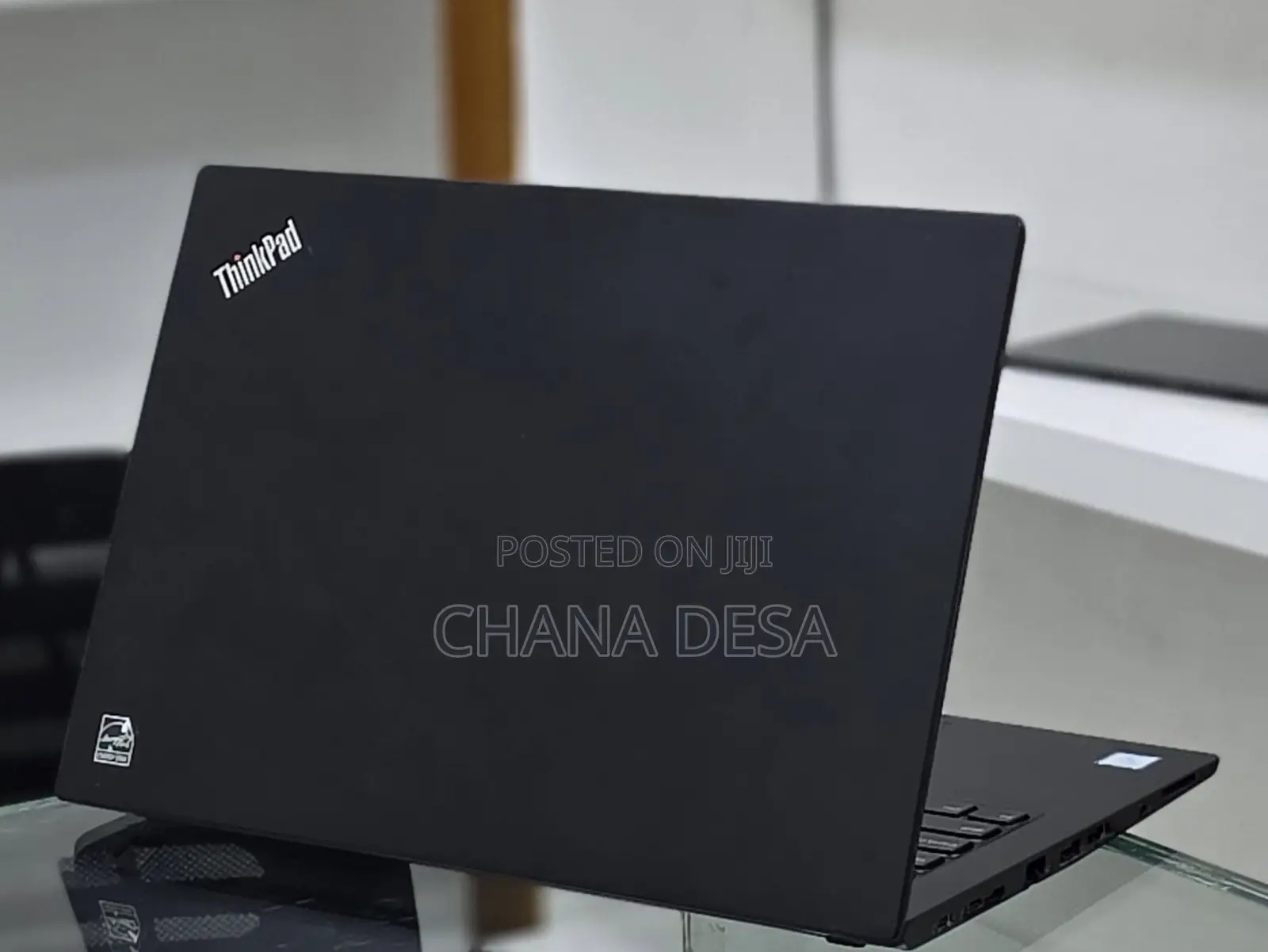 New Laptop Lenovo ThinkPad T480s 8GB Intel Core i7 SSD 256GB