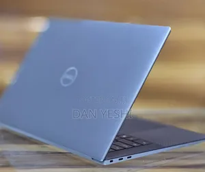 New Laptop Dell 16GB Intel Core i9 SSD 512GB
