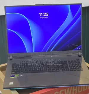 New Laptop Asus ROG Strix G17 16GB Intel Core i9 SSD 1T