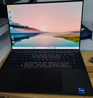 New Laptop Dell XPS 15 16GB Intel Core i7 SSD 512GB