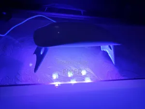 Mini Nail Dryer