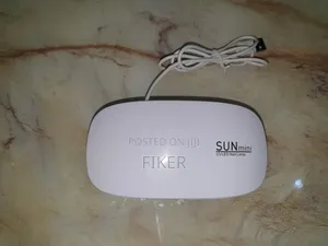 Mini Nail Dryer