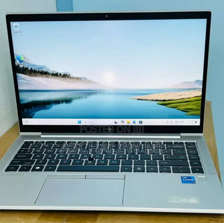 New Laptop HP EliteBook 840 G8 16GB Intel Core i7 SSD 512GB