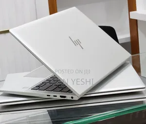 New Laptop HP EliteBook 830 G8 16GB Intel Core i7 SSD 512GB