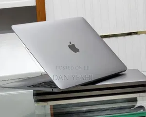 New Laptop Apple MacBook Air 2020 M1 8GB Apple M1 SSD 256GB