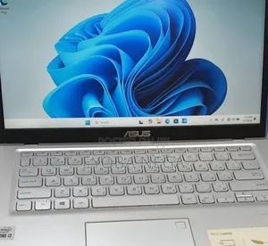 Laptop Asus Vivobook E410M 4GB Intel Core i3 SSD 512GB